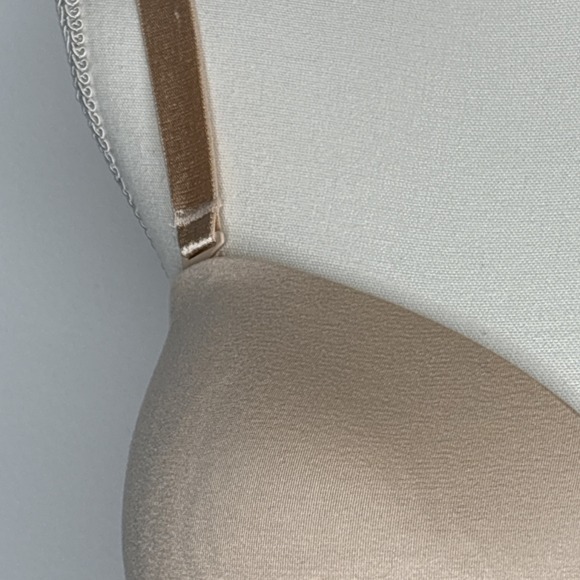 Wacoal Bra Size 38DDD Staying Power Wireless Strapless 854372 Beige EUC Multiway - Picture 2 of 11
